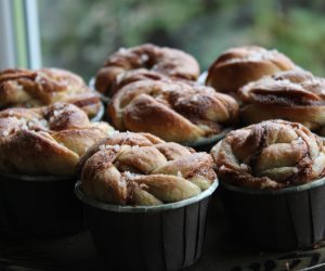 Kaneelirullid muffinivormis